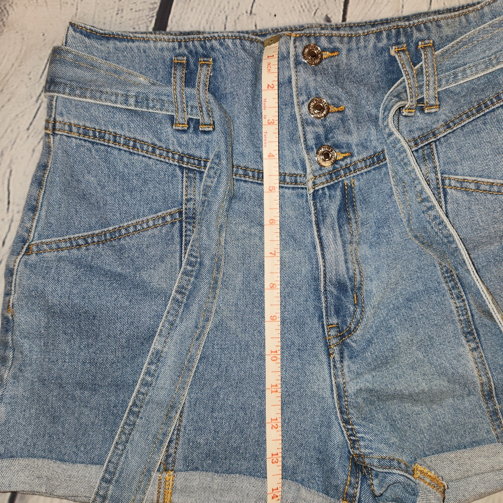 Forever 21 Light Blue Tie-Front Jean Shorts Sz 29 - Picture 5 of 6